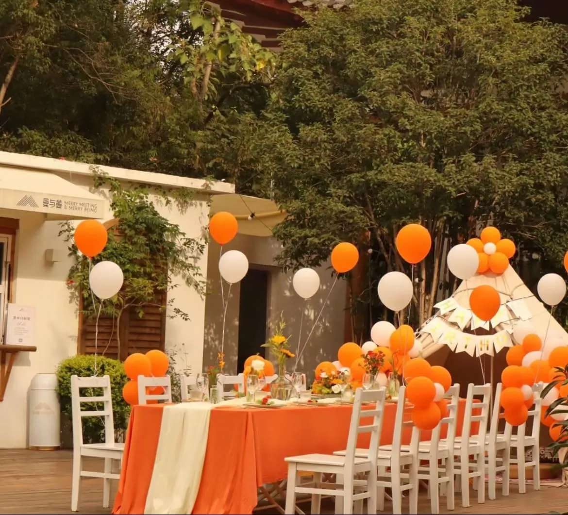 10 Pack Orange Tablecloth 60x102 inch Polyester Fabric Tablecloths for 6 Foot Rectangle Tables Wrinkle Resistant Linen Tablecloth Washable Table Covers for Party Wedding Events and Camping