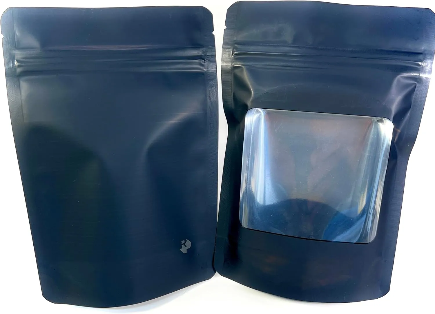 100 Pack Smell Proof Mylar Bags Resealable Ziplock Stand Up Foil Pouch. Ultra-Clear Window Not Frosted or Foggy. 4 Mil Thick. Storage, Sample, Travel and Display. ROYPACK (4.5 x 6.5 inch Medium)