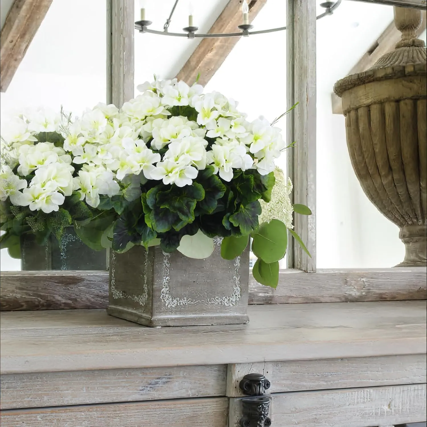 2 Pcs Artificial Geraniums for Outdoor Silk Geranium Flowers White Artificial Geranium Bush Faux Flowers Geraniums Branch for Garden Patio Grave Cemetary Vase Table Centerpiece Indoor Decor