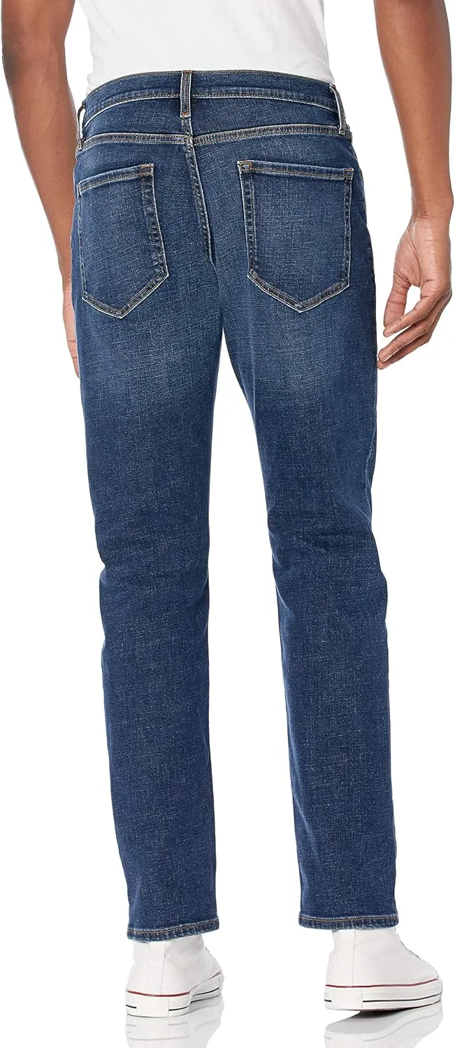 Amazon Essentials Men's Athletic-Fit Stretch Jeans
