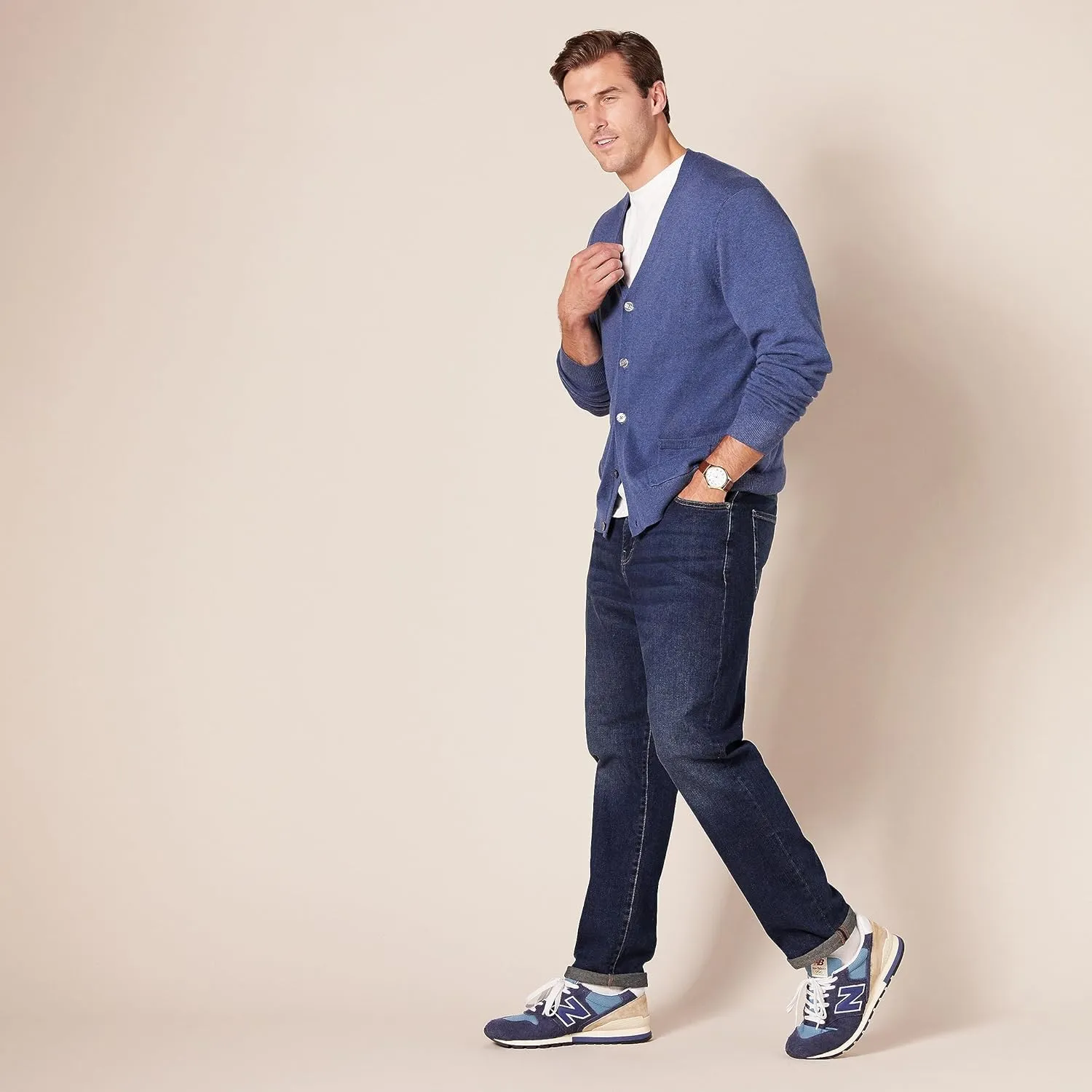 Amazon Essentials Men's Athletic-Fit Stretch Jeans