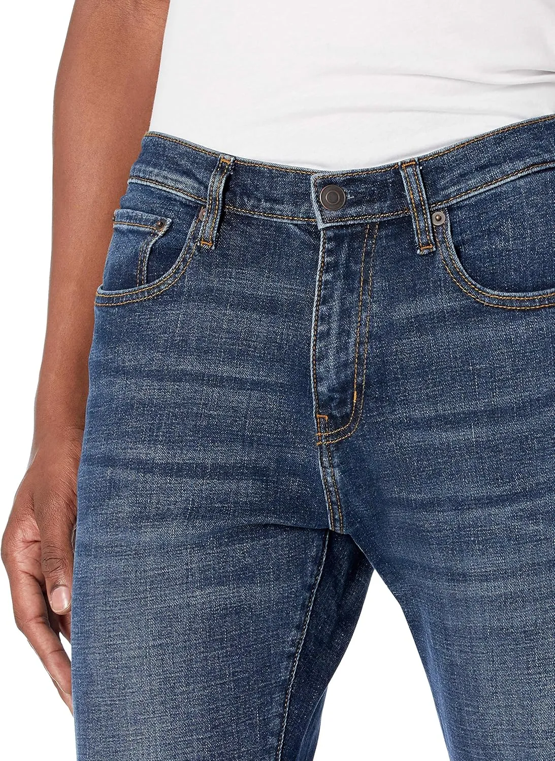 Amazon Essentials Men's Athletic-Fit Stretch Jeans