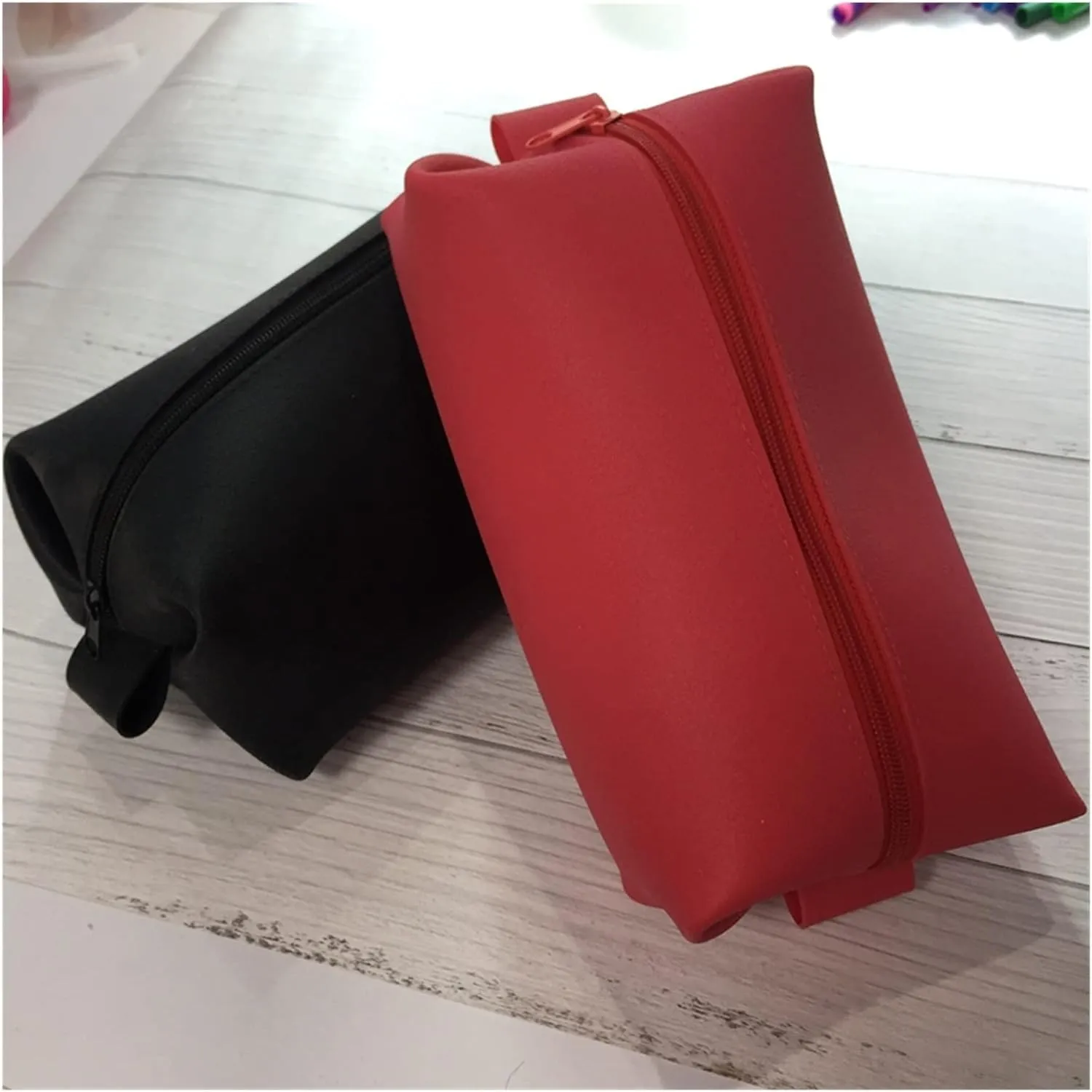 Bathroom Travel Bag Silicone Waterproof Toiletry Storage Bag Handbag Organizer Portable Make Up Case Pouch Kitchen Storage(Ivory)