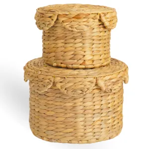 Chi An Home Scalloped Wicker Storage Baskets with Lid, Set of 2 Round Basket Decorative Boxes, Handwoven Hyacinth Baskets with Lids, Woven Storage Box for Home Organization