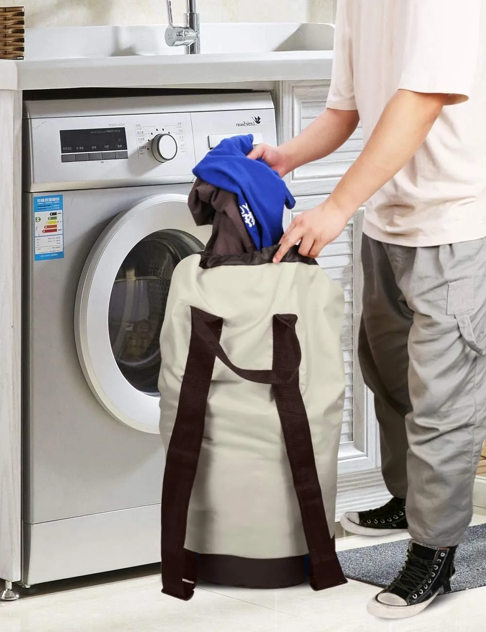 Dalykate Backpack Laundry Bag, Laundry Backpack with Shoulder Straps and Mesh Pocket Durable Nylon Clothes Hamper Bag with Drawstring Closure for College, Travel, Laundromat, Apartment