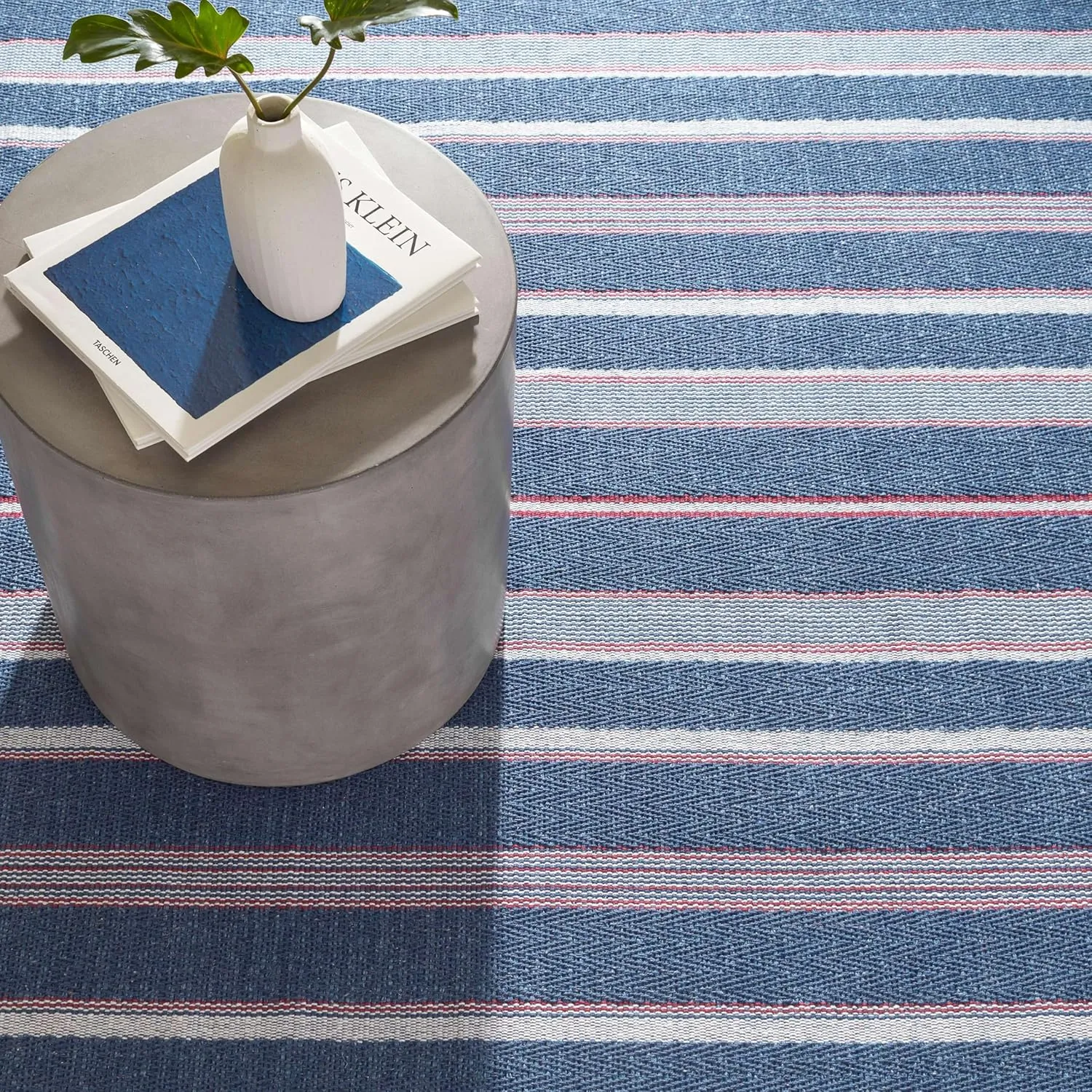 Dash and Albert Camden Stripe Cotton Area Rug - 2' x 3' Denim - Striped Handwoven Accent Rug - Durable, Lightweight, High Traffic Areas - Hallways, Bedrooms, Stairs