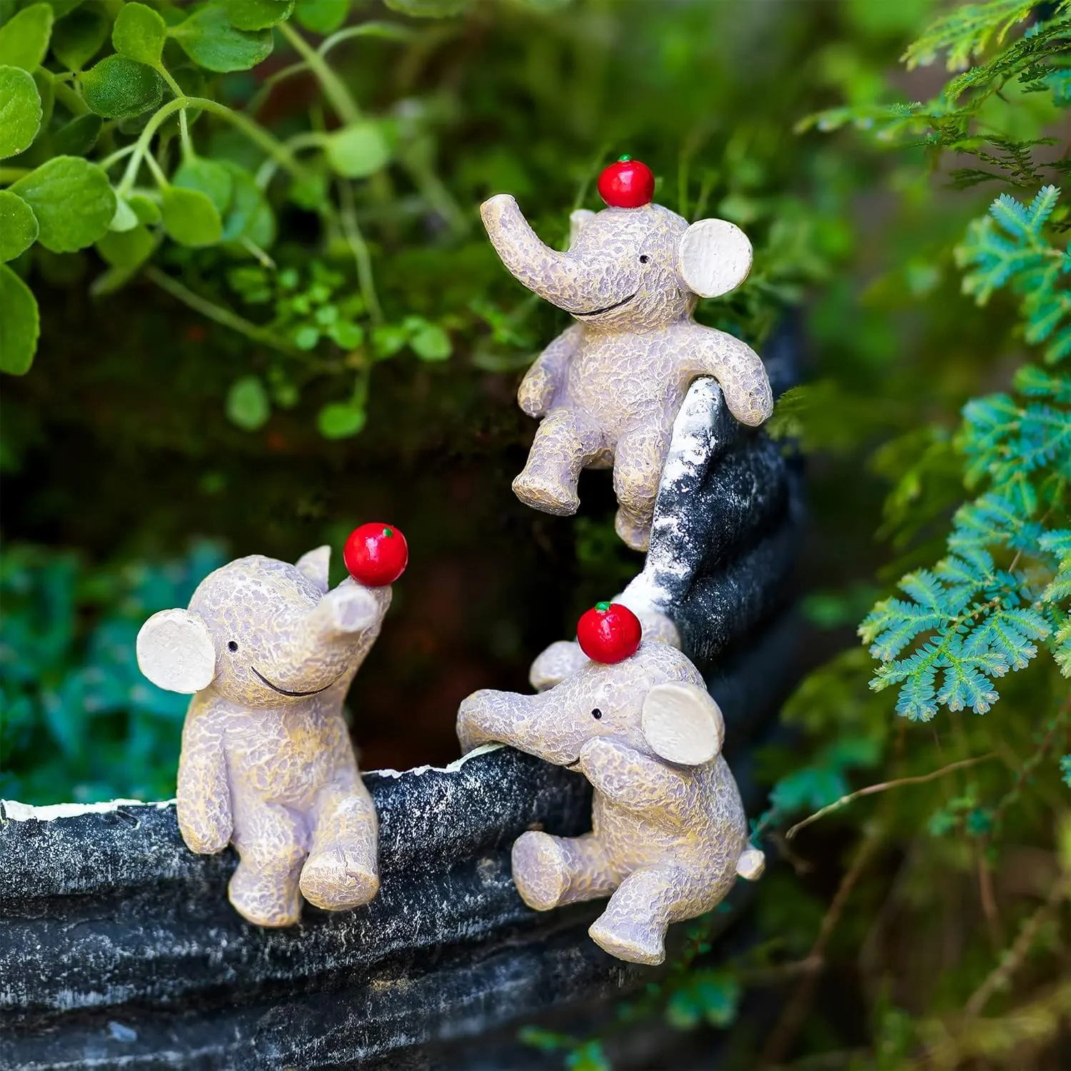 Garden Statues Flowerpot Landscaping Tree-Hugger Fairy Plant Pot&Vase Hugger, Mini Decorative Climber Clingers (3Pack Elephant)