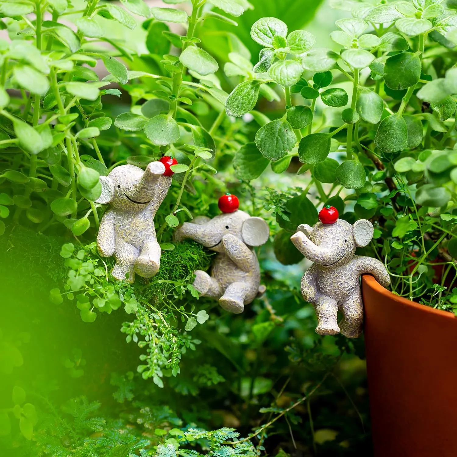 Garden Statues Flowerpot Landscaping Tree-Hugger Fairy Plant Pot&Vase Hugger, Mini Decorative Climber Clingers (3Pack Elephant)