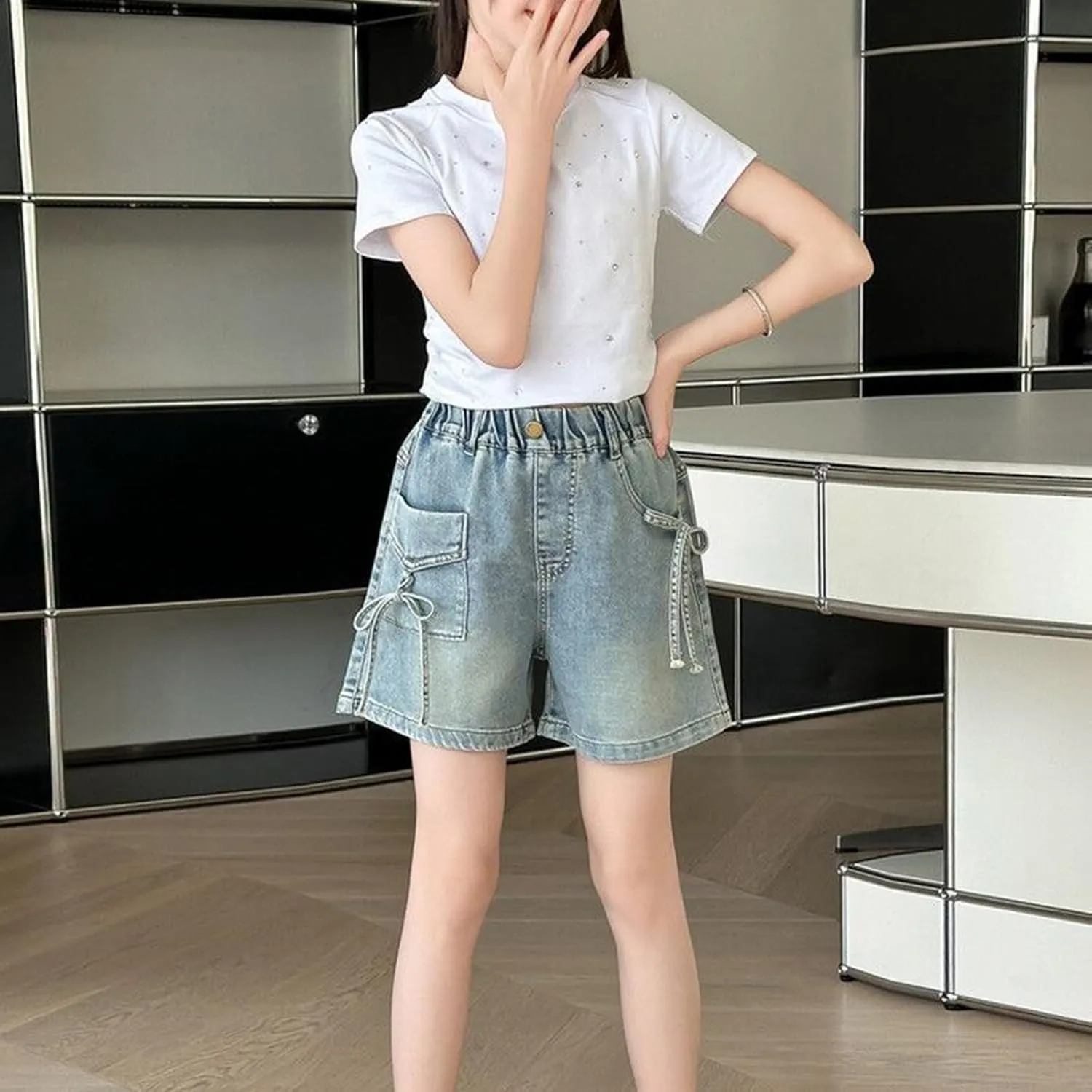 Girls Cute Bow Denim Shorts Kids Trendy Vintage Jeans Elastic Waist Casual Summer Denim Pants with Pocket