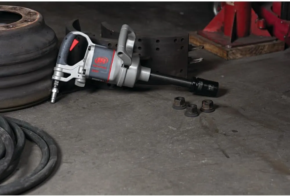 Ingersoll Rand 2850MAX-6 1-Inch 5,500 rpm Impact Wrench with 6-Inch Anvil Extension