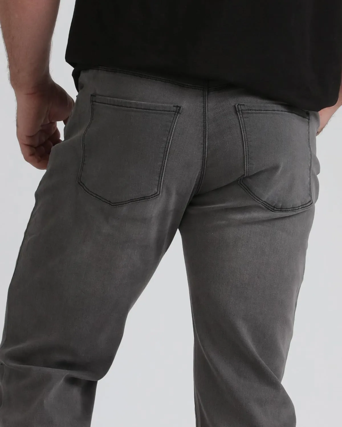 Kenneth Cole REACTION Athletic Fit Jeans for Men - Soft and Flexible Stretch Jeans - Men's Jeans Roomier Fit