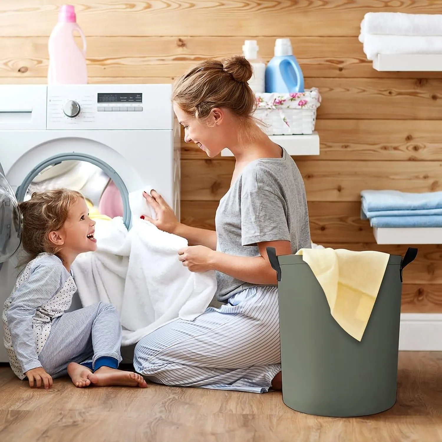 Large Laundry Hamper Bag, Dark Forest Green Solid Color Elegant Modern Collapsible Laundry Basket Dirty Clothes Washing Bin for College Dorm, Family Essentials