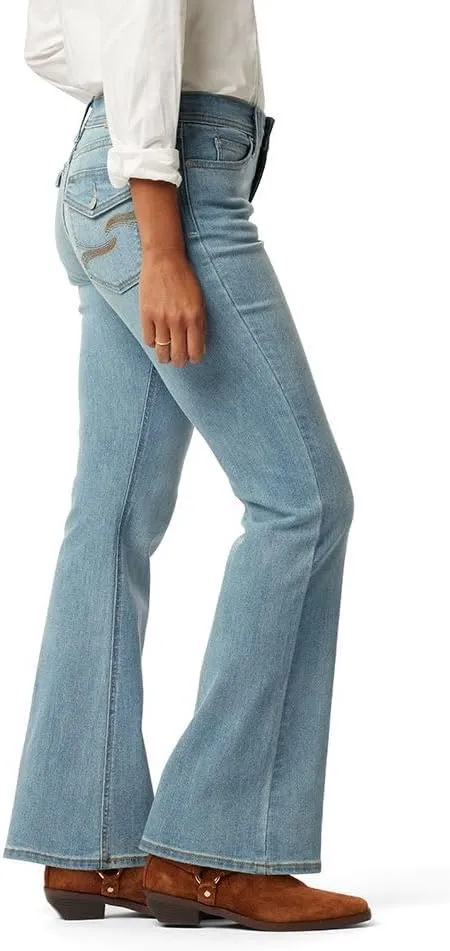 Levi Strauss Signature Gold Women's True Boot Jean (Standard and Plus)