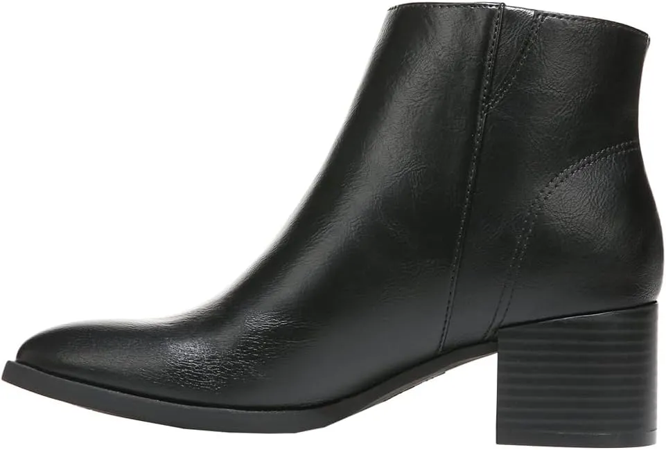 Lifestride Women's Dynasty Ankle Bootie