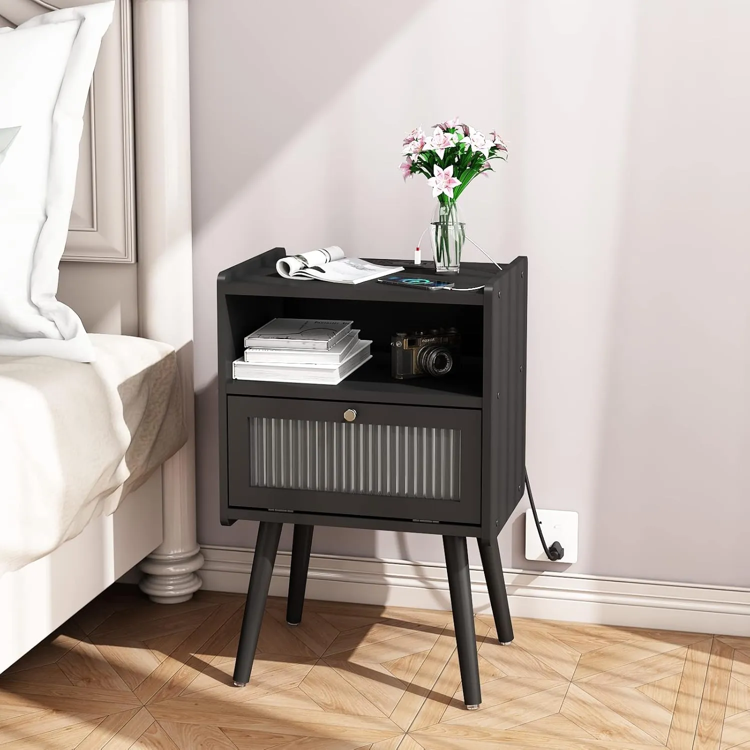 Mid Century Modern Nightstand with Charging Station, Bedside Tables with Glass Decorative Door, End Table Side Table with 2 Tiers Storage Space, for Bedroom, Living Room, Black