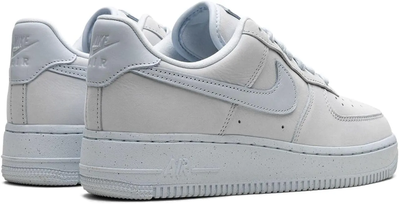 Nike Women's Modern