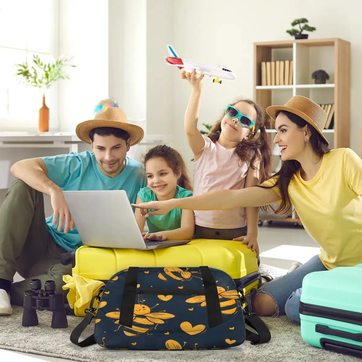 Sport Duffel Bag Bees Love Heart Kids Gym Bag Weekender Overnight Bags for Boys Girls Teens Carry On Workout Travel Bag