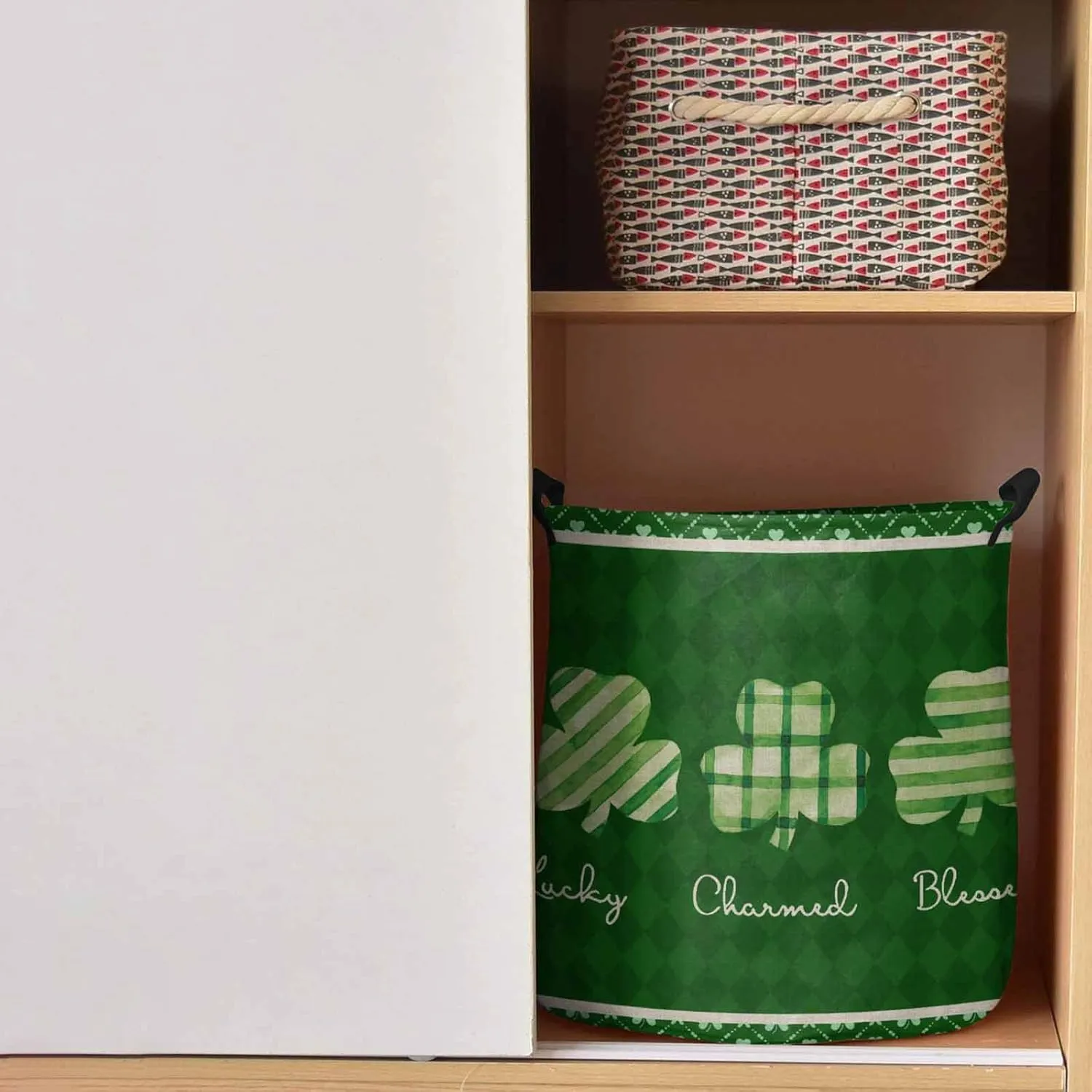 St. Patrick's Day Leaves Laundry Baskets,Green Lucky Clover Collapsible Waterproof Laundry Hamper Dirty Clothes Basket with Handle,Diamond Plaid Storage Bag for Bathroom/Bedroom