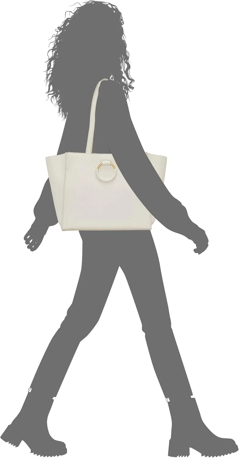 Vince Camuto Livee-to