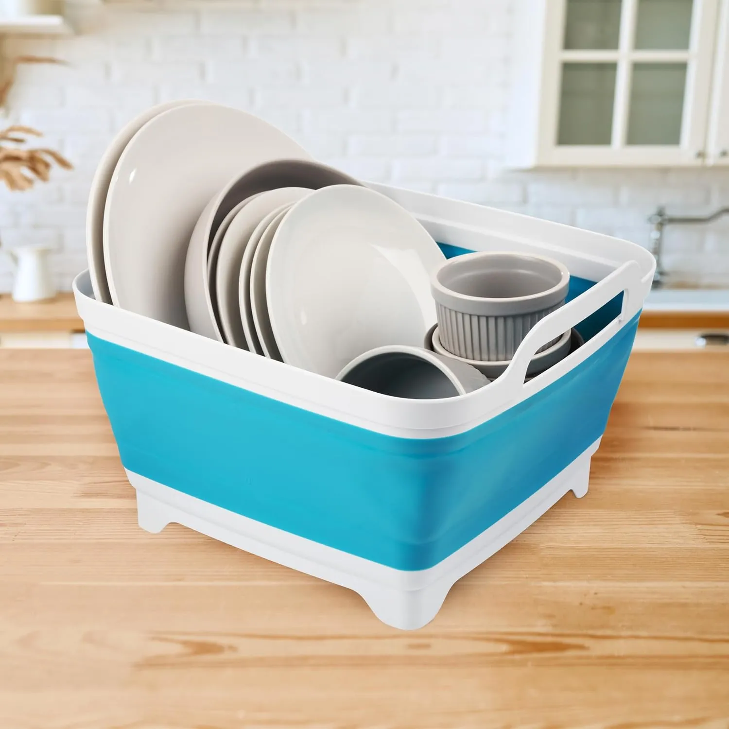 Wakeman Collapsible Wash Basin - 9L Portable Sink with Drain - Plastic Tub Dish Pan for Camping, Handwashing Laundry, or Dishes Outdoors (Blue)